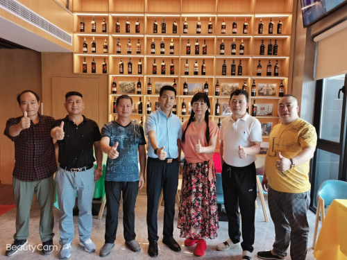 云仓酒庄上海运营中心正式启动(图1)